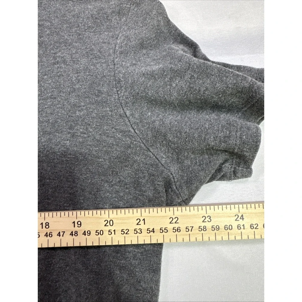 Banana Republic Luxe Touch Performance Tee Gray Crew Neck T Shirt Mens M Cotton